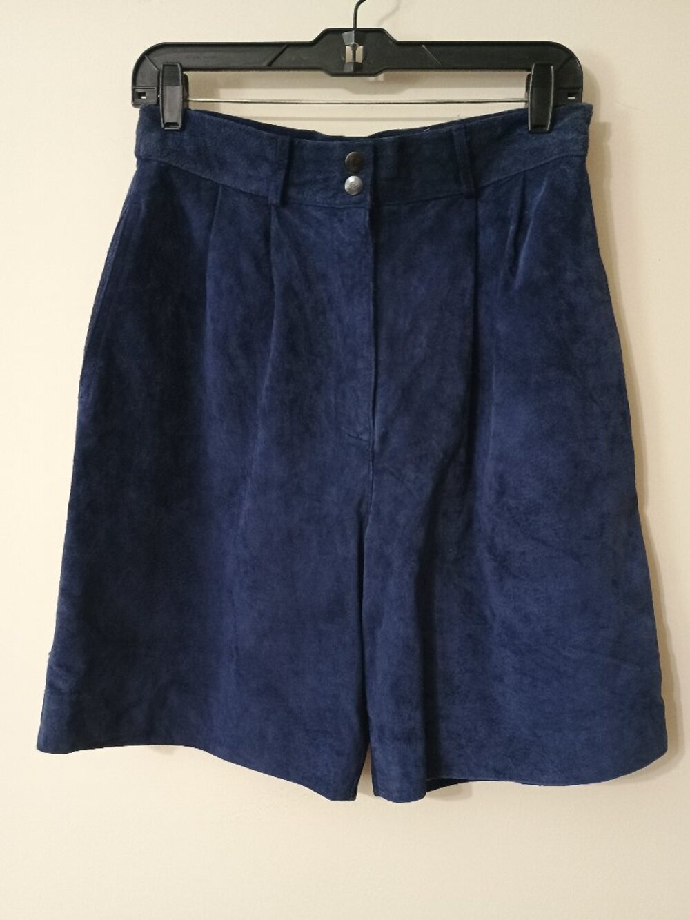 Vintage David Hollis Suede Shorts Navy Blue High Rise Sz. 12